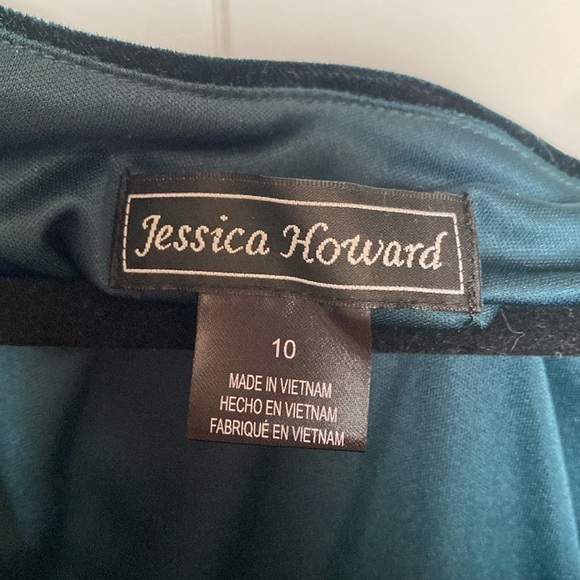 Jessica Howard Velvet Drape neck Dress Women’s 10 Green Festive Rouched Preppy - Picture 8 of 8